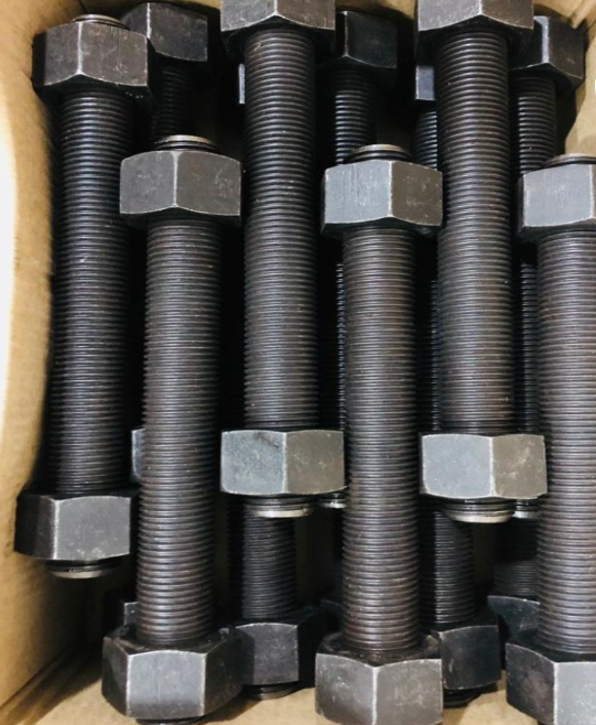 Self drilling screws and drive bits